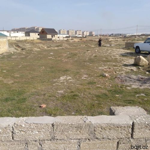  Məmmədli kəndində 3 sot torpaq sahəsi satilir.