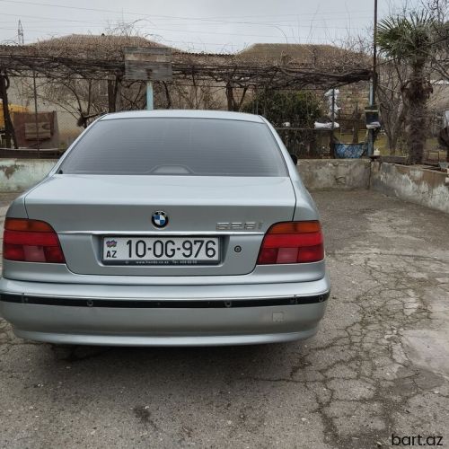 BMW 5 series: 2.8 l | 1998 il