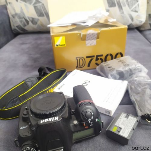 Nikon d7500