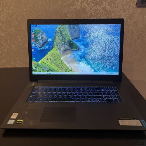 Intel Core i7, 16 GB, 17.3 