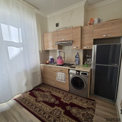 Hövsan qəs., 2 otaqlı mənzil satilir.