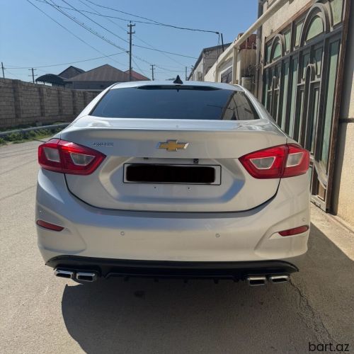 Chevrolet Cruze: 1.4 l | 2016 il