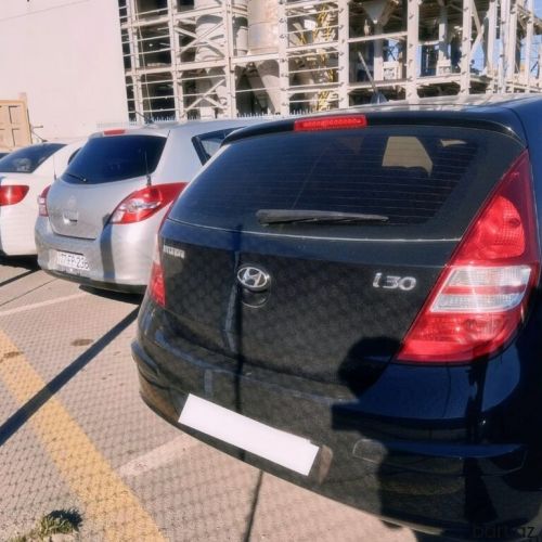 Hyundai i30: 1.4 l | 2009 il