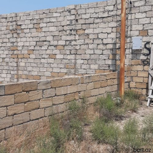 Buzovnada torpaq sahəsi satılır