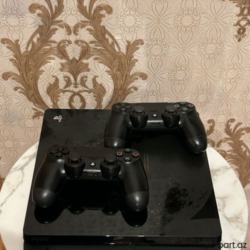 Playstation 4 Slim