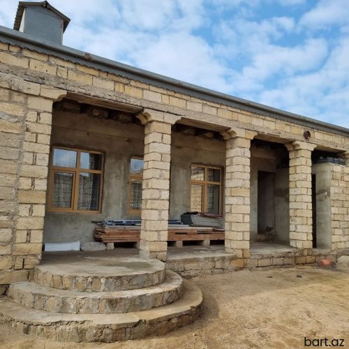 4 otaqlı həyət evi