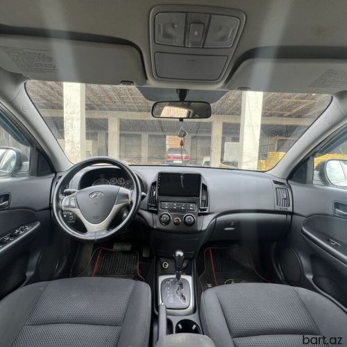 Hyundai i30: 1.6 l. | 2008 il