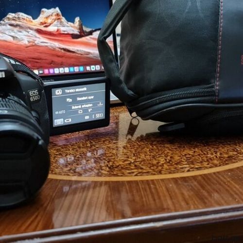 CANON EOS 650D