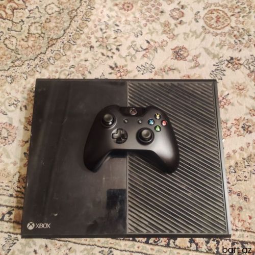 Xbox one + 1 controller