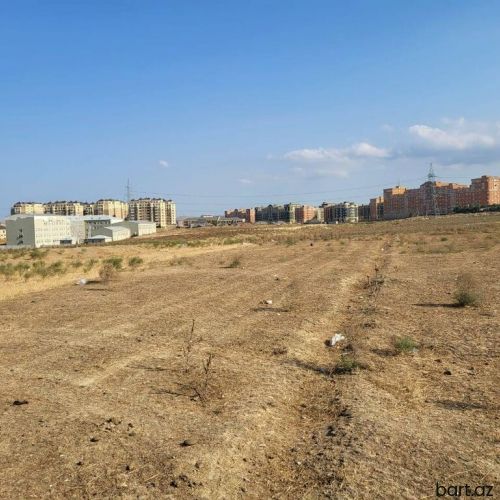 Masazırda 7 sot torpaq sahəsi satilir.