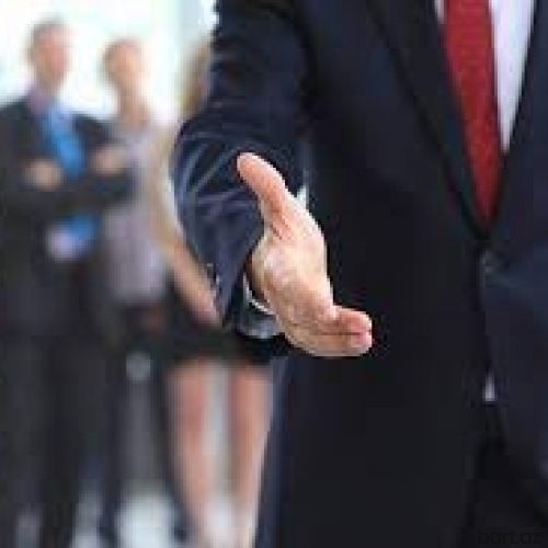 Kadr Hazrlığı üzrə Müvəkkil Tələb Olunur