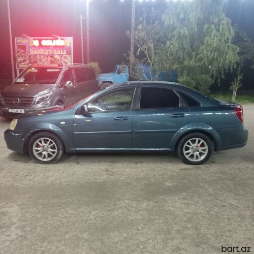 Chevrolet Lacetti: 1.6 l | 2008 il