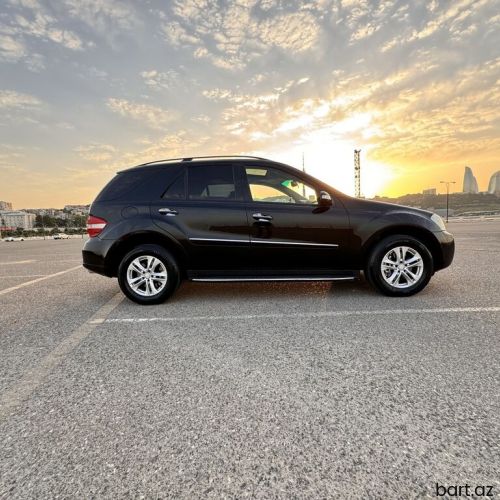 Mercedes-Benz ML 350: 3.5 l | 2006 il