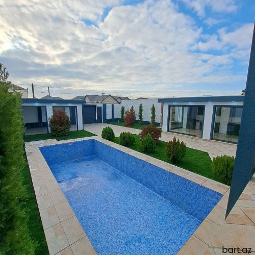 Mərdəkanda 4 otaqlı villa