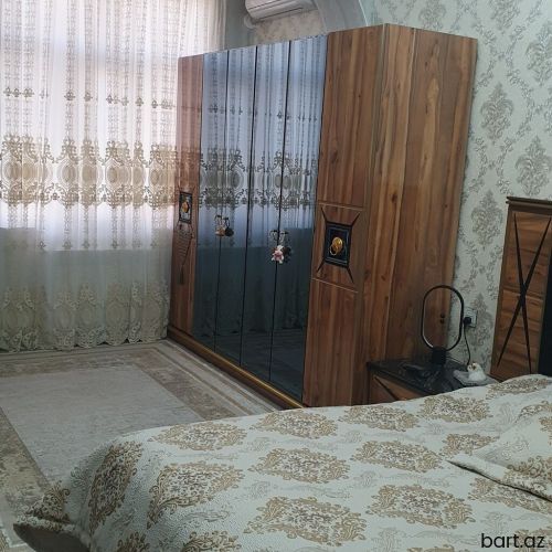 Masazir qəs-də 3 otaqli mənzil satilir.