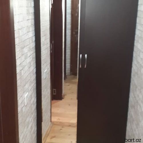 Xirdalanda 2 otaqli mənzil satilir.