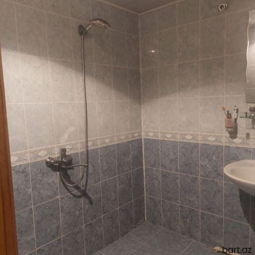 Yeni Güneşli A-B Mas-də 2 otaqli mənzil satilir