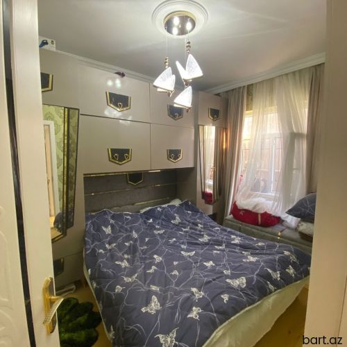 Xirdalanda 3 otaqli həyət evi satilir.