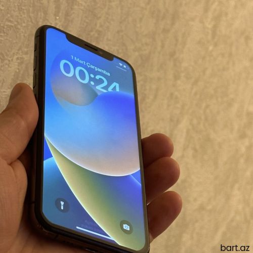 IPhone Xs | 64 GB Qara | Zəmanət