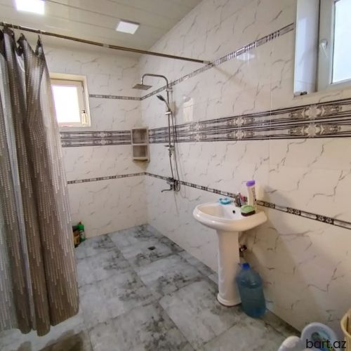 4 otaqlı həyət evi