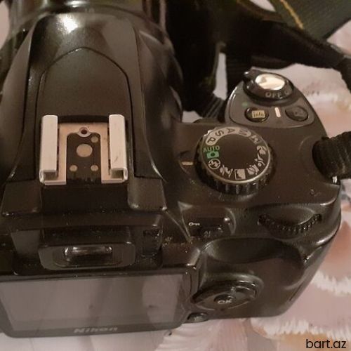 Nikon D40
