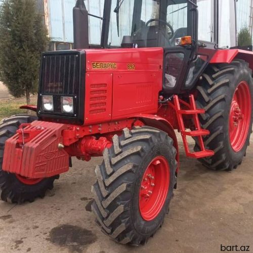 Belarus 1025 traktoru 40% dövlət güzəşti