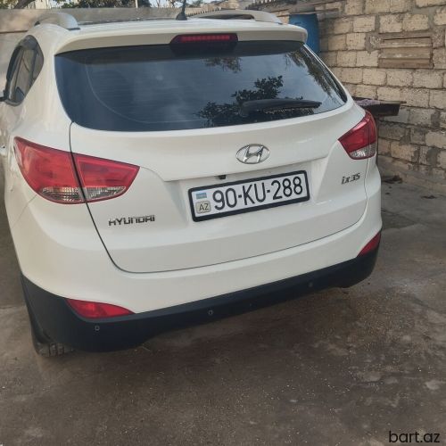 Hyundai ix35: 2 l | 2011 il