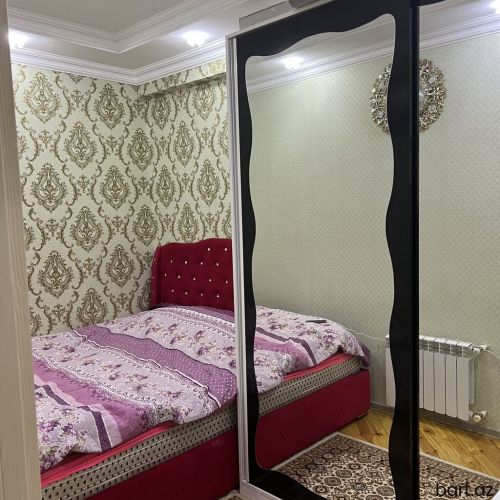 Masazirda  3 otaqli mənzil satilir.