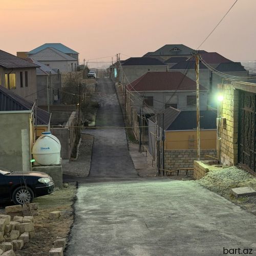 Masazırda 3 sot torpaq satilir.
