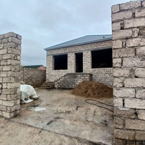 3 otaqlı həyət evi satılır