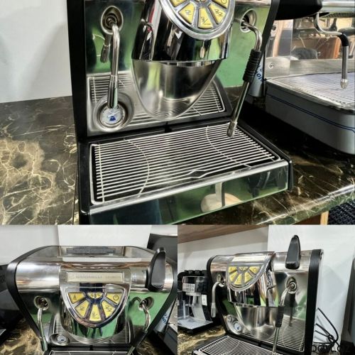 Qəhvə maşını Nuova simonelli