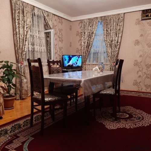 Cuxuryurdda 3 otaqli həyət evi satilir