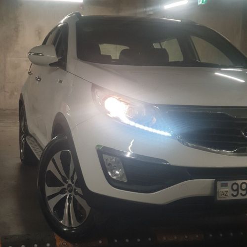 Kia Sportage: 2.4 l | 2013 il