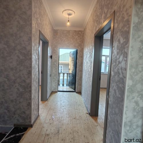 6 otaqlı həyət evi