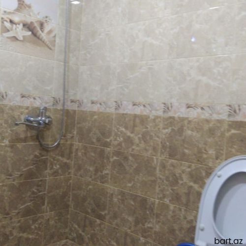 Məmmədli qəsəbəsi 2 otaqli mənzil satilir.