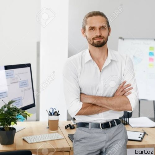 Ofis Meneceri Tələb Olunur