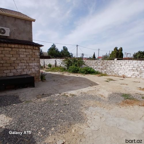 Buzovna 2 mərtəbə əla təmir