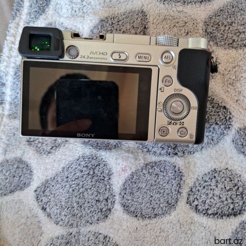 Sony ilce 6000l 