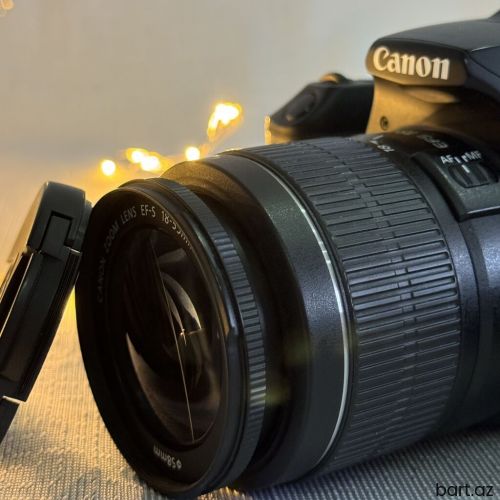Canon EOS 250D