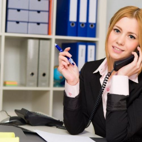 Ofis meneceri tələb olunur 