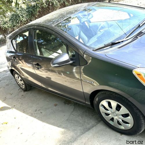Toyota Prius: 1.5 l. | 2014 il 