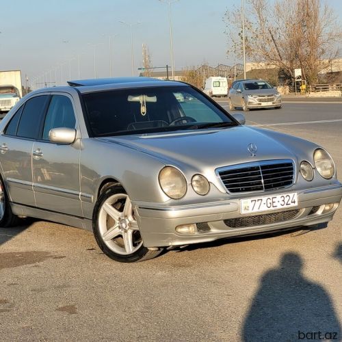 Mercedes-Benz E-Class (W210)