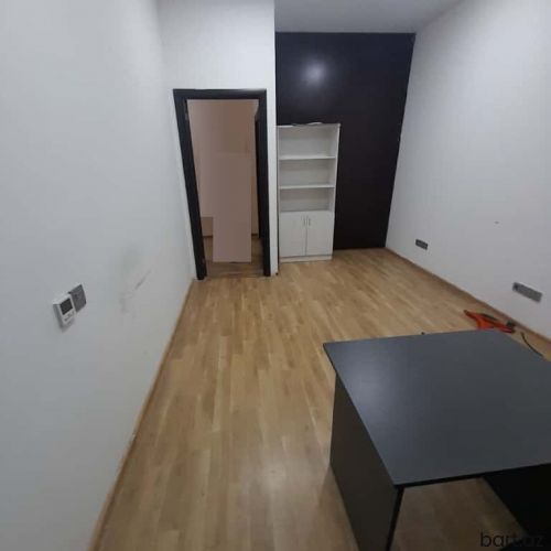 Əhməd Rəcəbli küçəsində ofislerin icaresi 