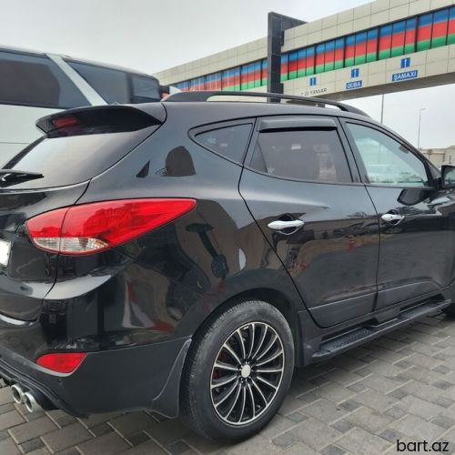 Hyundai ix35: 2 l. | 2010 il