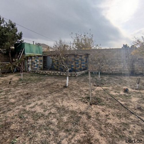 Goredil bağ-da 6 sot torpaq sahəsi satilir.