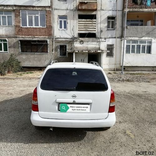 Opel Astra: 2 l | 1998 il 