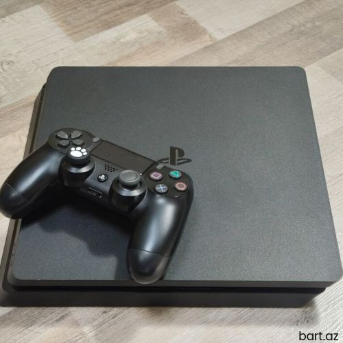 Playstation 4 slim 500gb.
