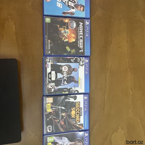 PlayStation 4 Slim 500 GB 