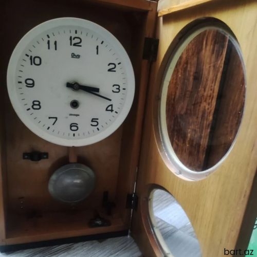 Divar Mexaniki Əntiq saat Rolex.1967 il