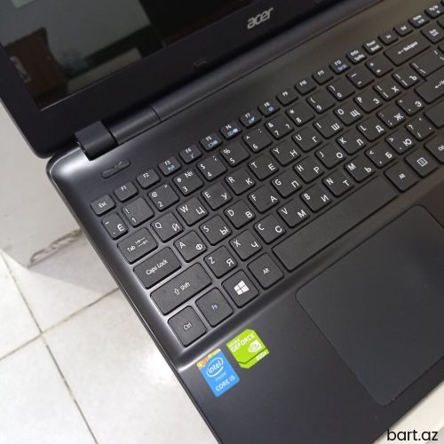ACER E5 Ekran 15.6 Led slim.